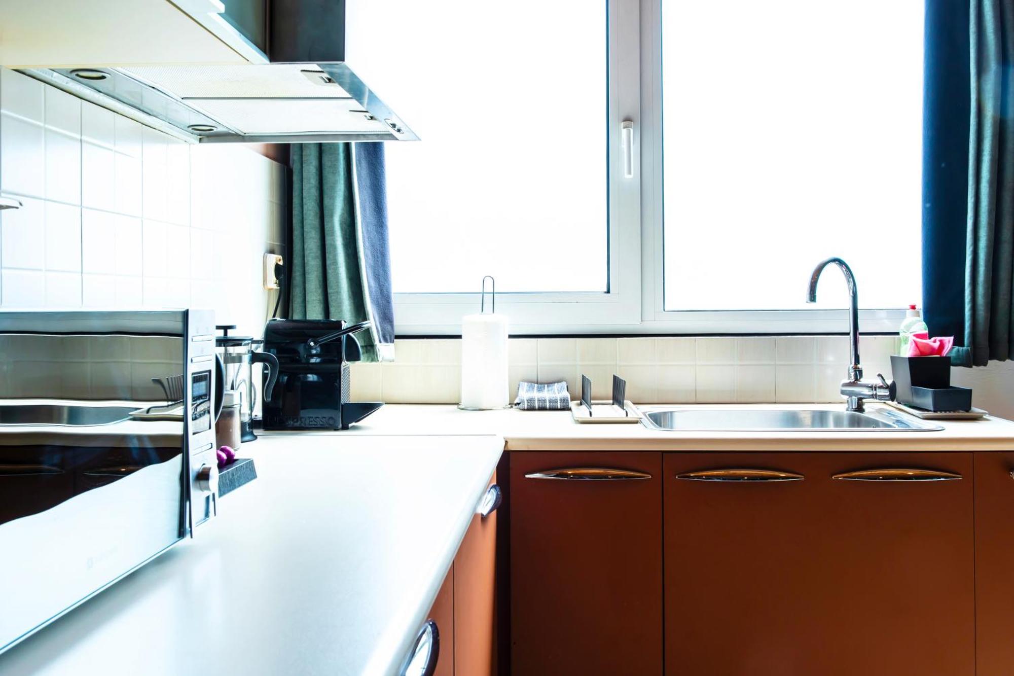 Lis153 By Smart Cozy Suites - Top Floors With Amazing City View - Available 24Hr Athén Kültér fotó