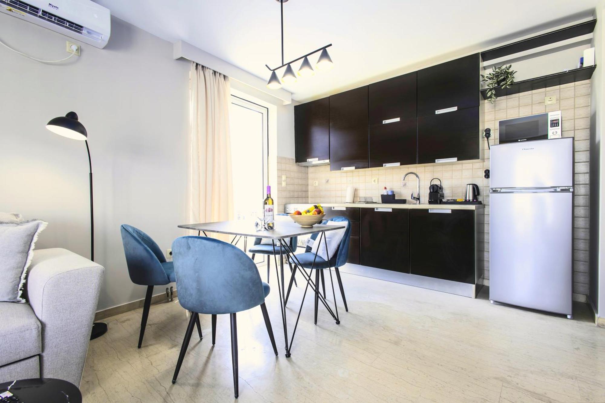 Lis153 By Smart Cozy Suites - Top Floors With Amazing City View - Available 24Hr Athén Kültér fotó