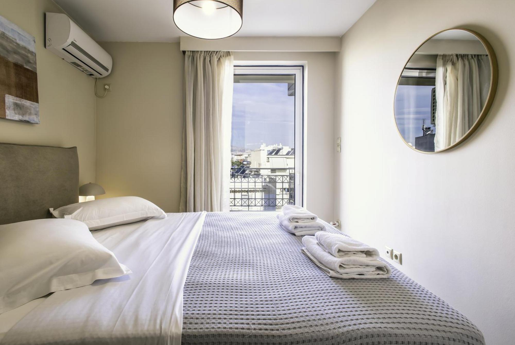Lis153 By Smart Cozy Suites - Top Floors With Amazing City View - Available 24Hr Athén Kültér fotó